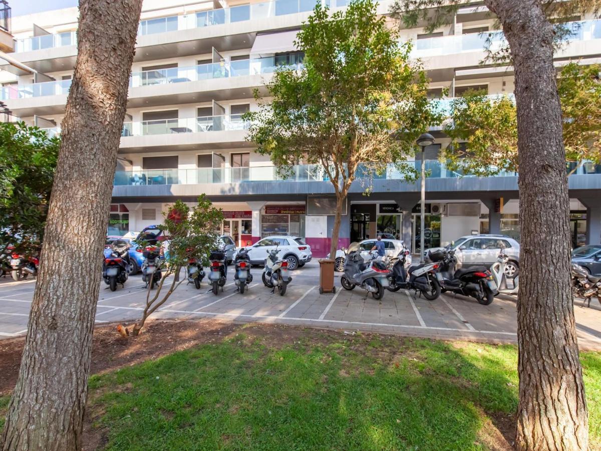 Belvilla By Oyo Modern Apartment In Palamós Kültér fotó